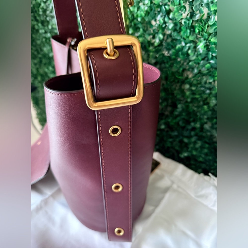 Coach Burgundy Bleecker Leather Shoulder Bucket Bag - Picture 6 of 9